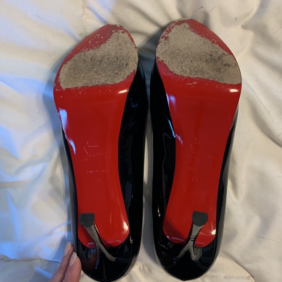 Louboutin Fetish peep toe black patent, size 39 - Picture 4 of 6